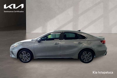 2024 Kia FORTE SEDAN 4p GT Line L4/2.0 Auto