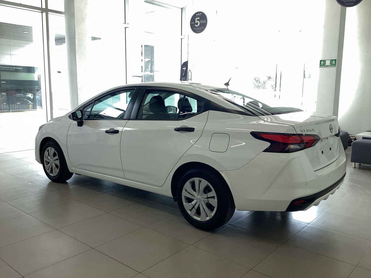 2025 Nissan Versa 4p Sense L4/1.6 Aut