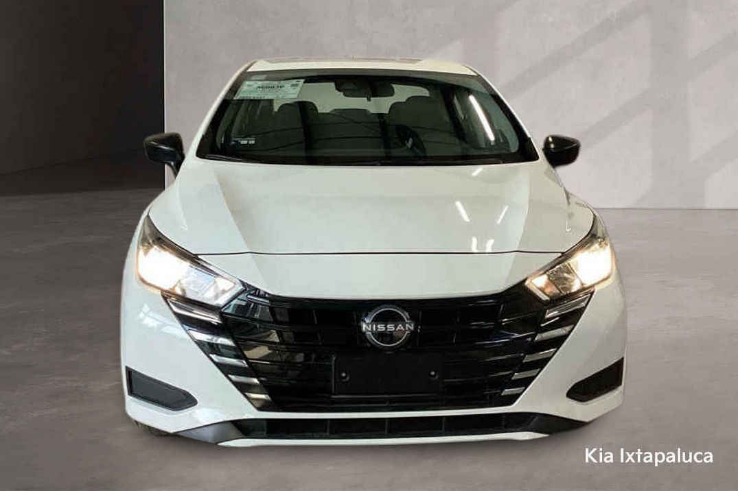 2025 Nissan Versa 4p Sense L4/1.6 Aut