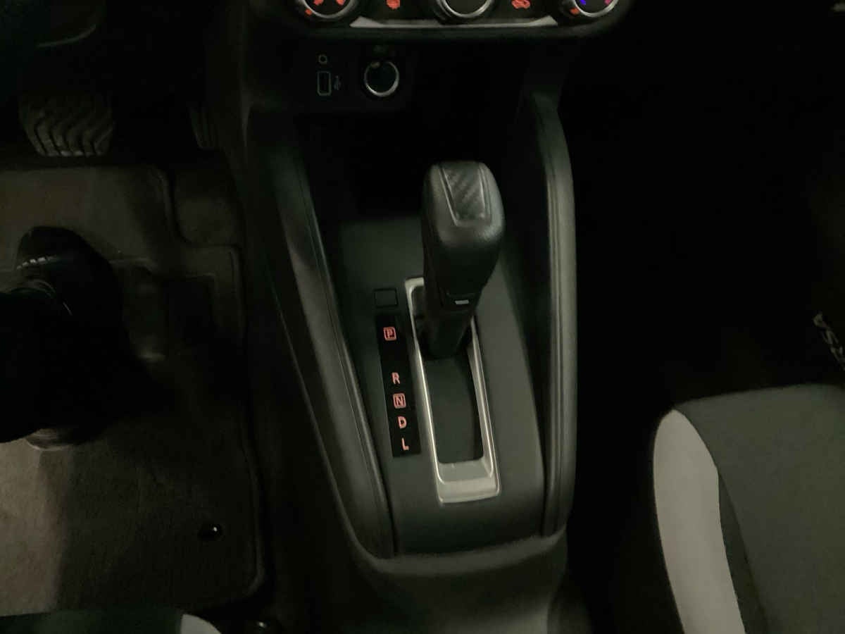 2025 Nissan Versa 4p Sense L4/1.6 Aut