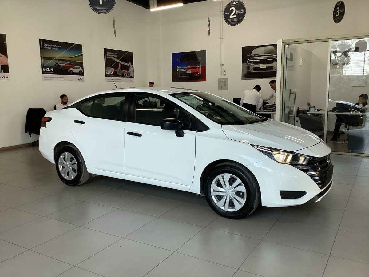 2025 Nissan Versa 4p Sense L4/1.6 Aut