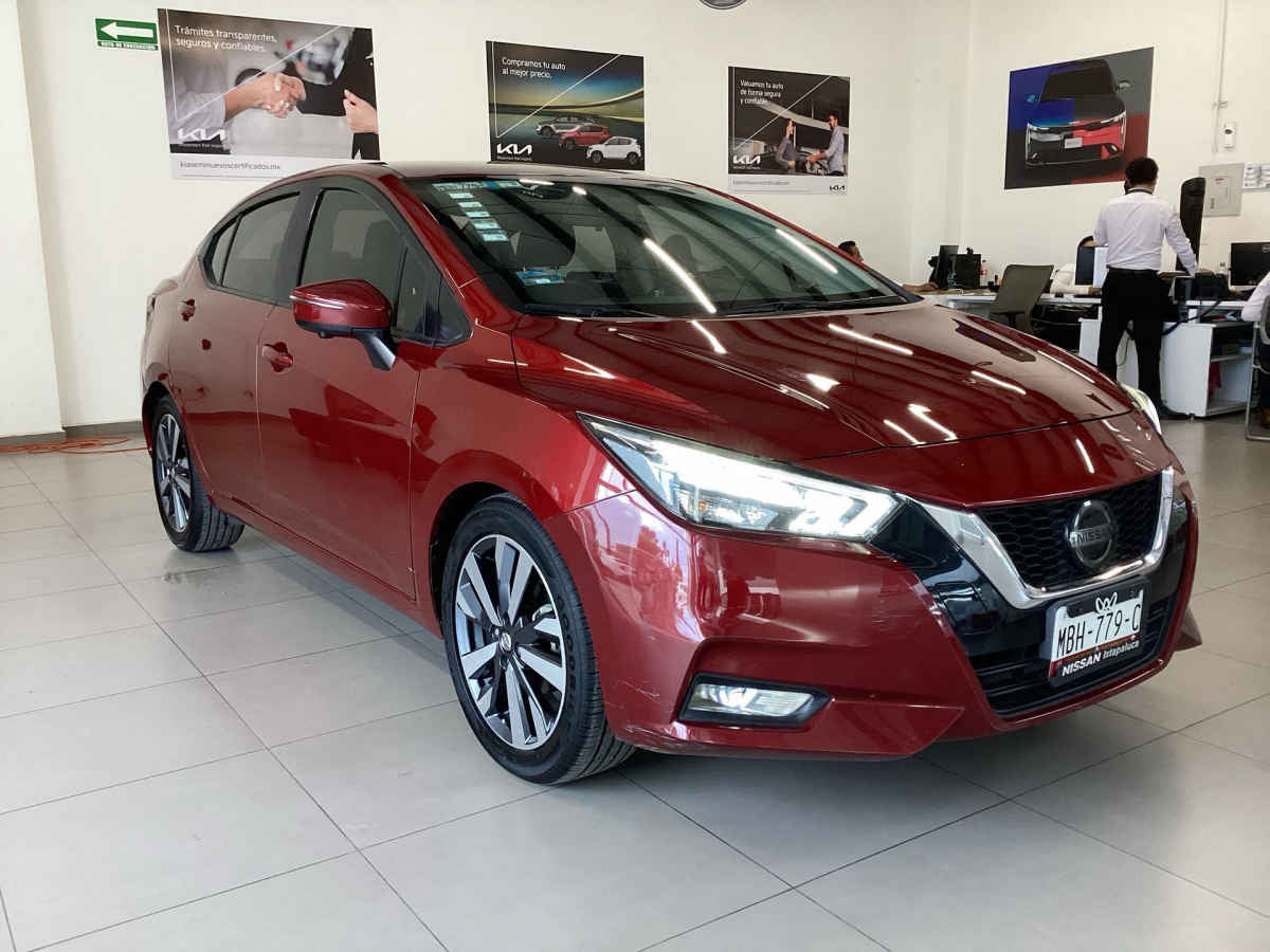 2020 Nissan Versa 4p Platinum L4/1.6 Aut
