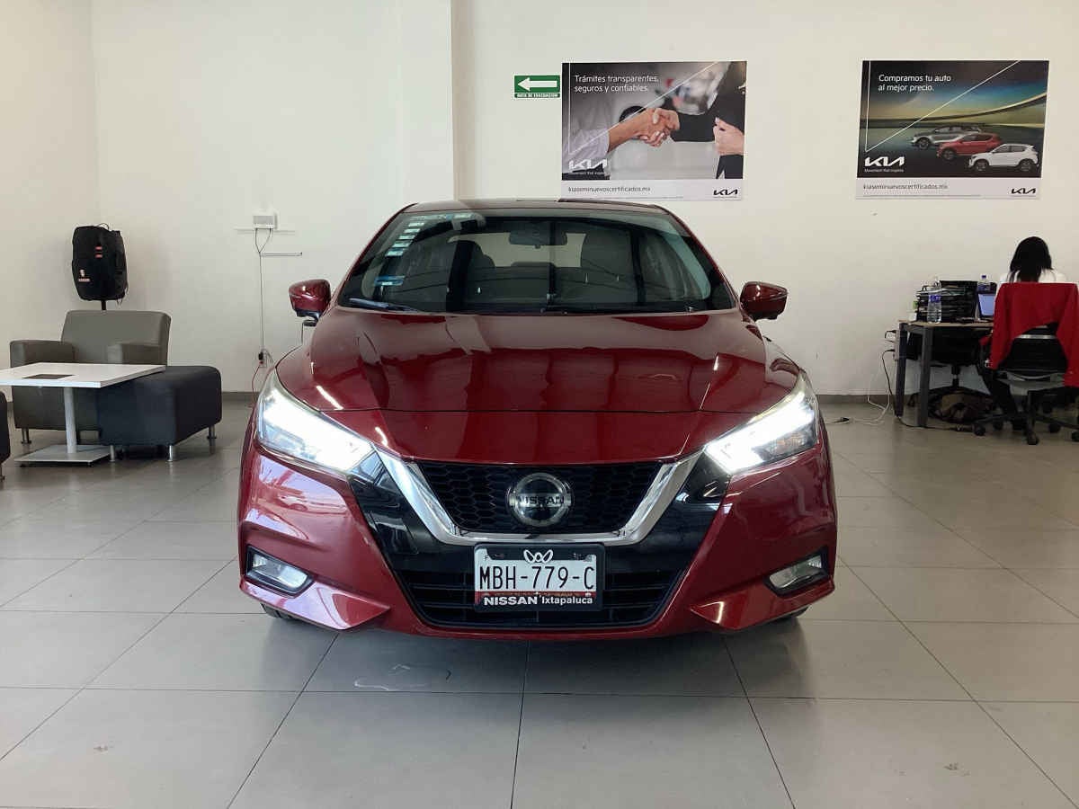 2020 Nissan Versa 4p Platinum L4/1.6 Aut