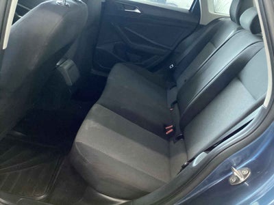 2021 Volkswagen Jetta 4p Trendline L4/1.4/T Aut