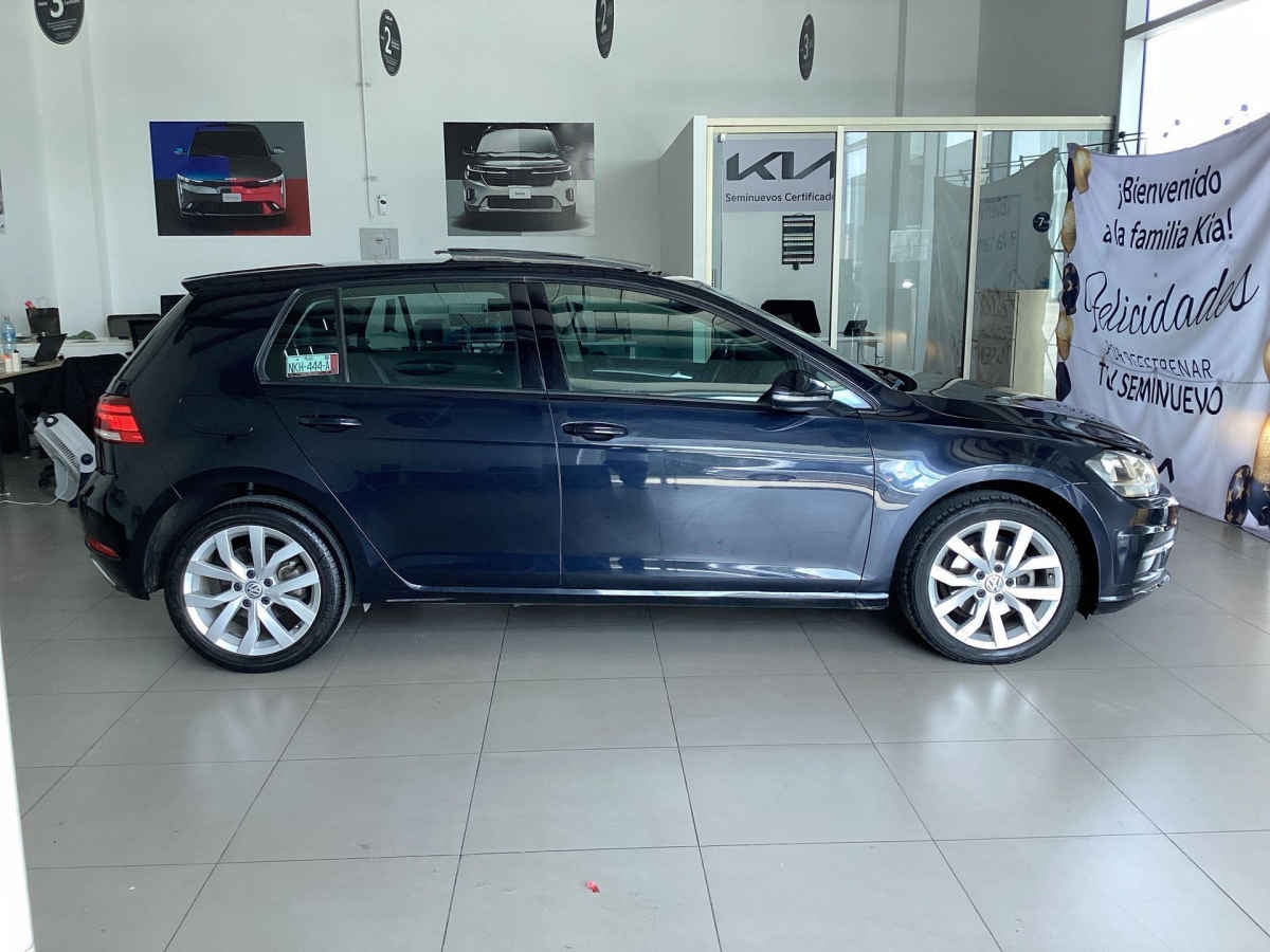 2019 Volkswagen Golf 5p Comfortline L4/1.4/T Aut