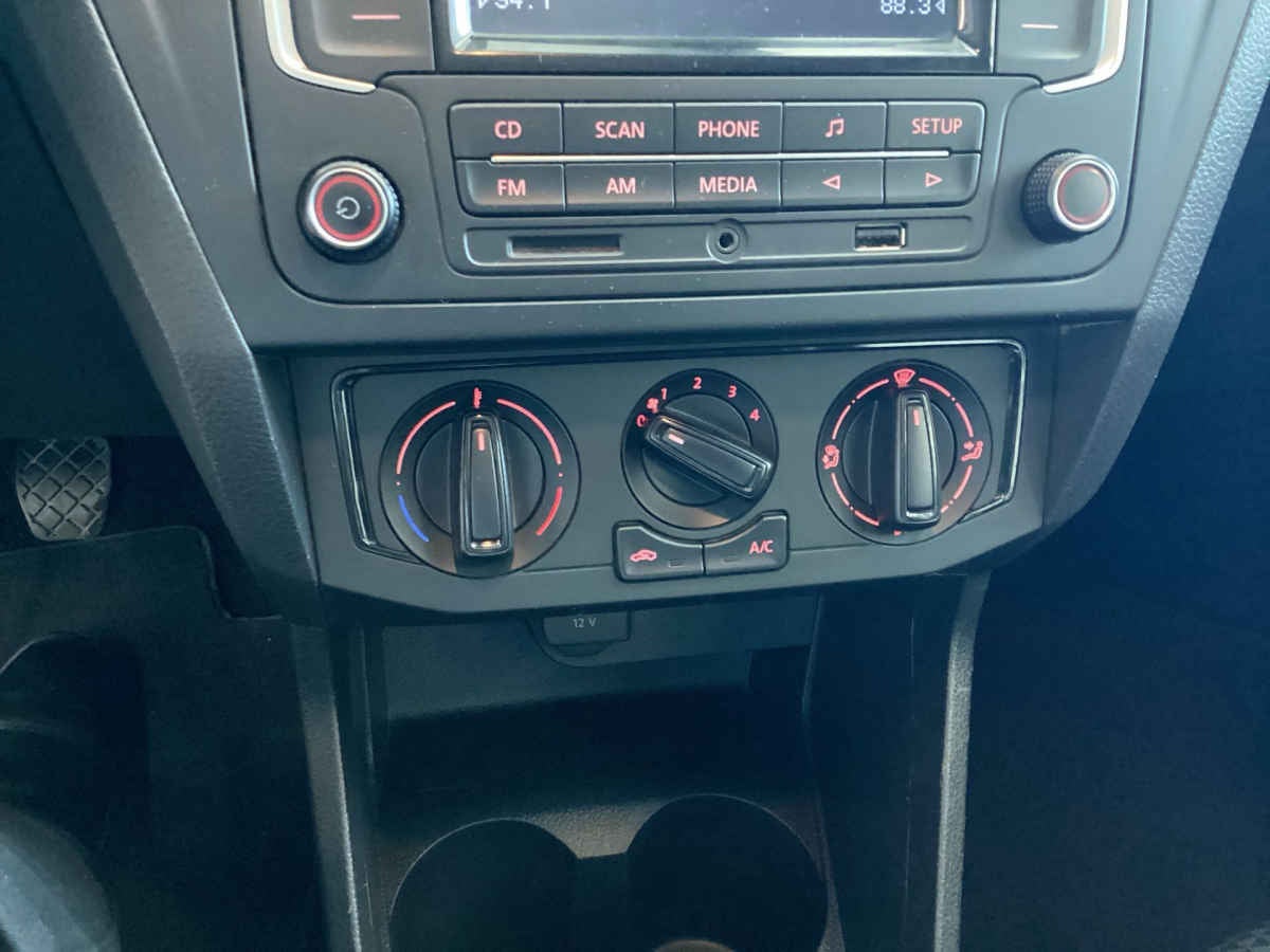 2020 Volkswagen Gol 5p Trendline L4/1.6 Man