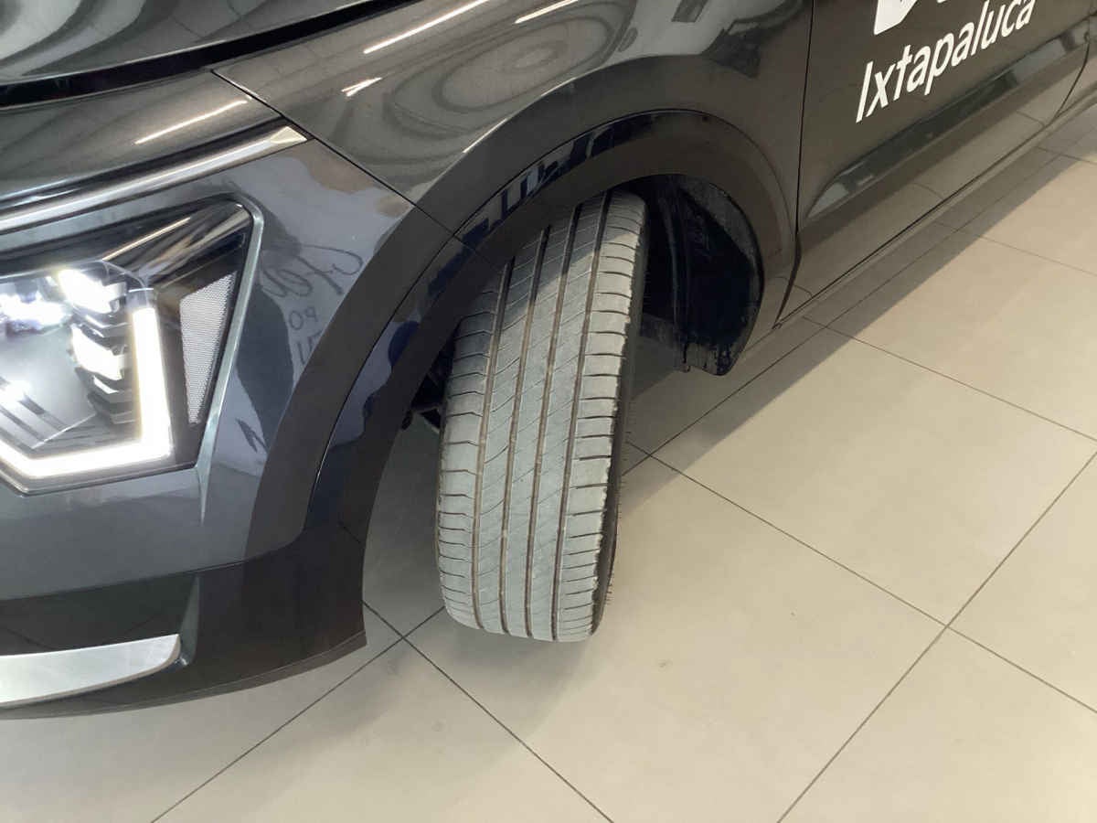 2025 Kia Niro 5p EX L4/1.6 HEV Aut