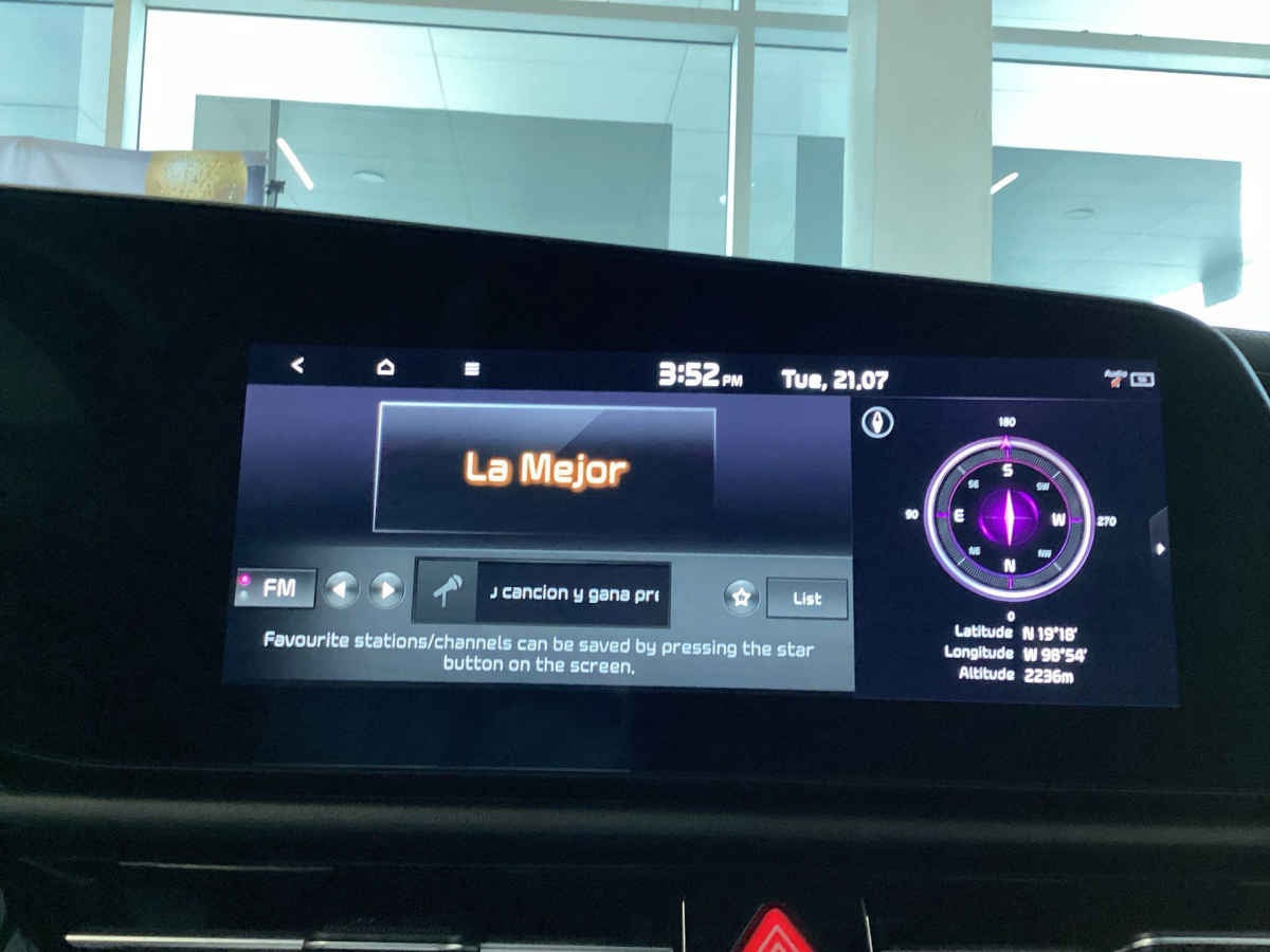 2026 Kia Niro 5p EX L4/1.6 HEV Aut