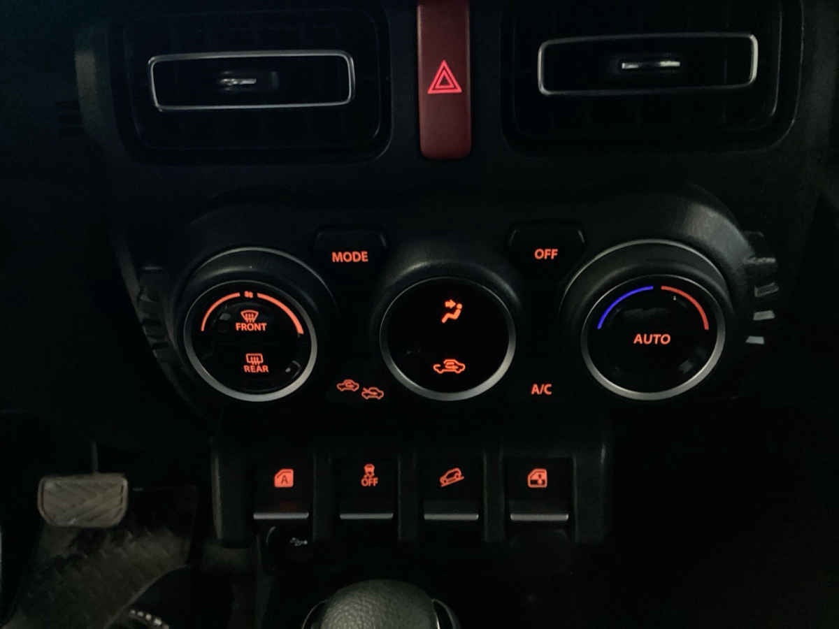 2025 Suzuki Jimny 5p GLX L4/1.5 Aut