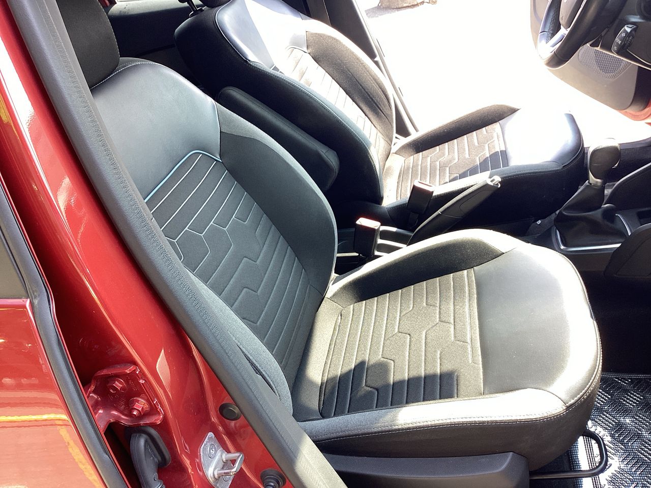 2023 Renault Duster 1.3 Iconic At