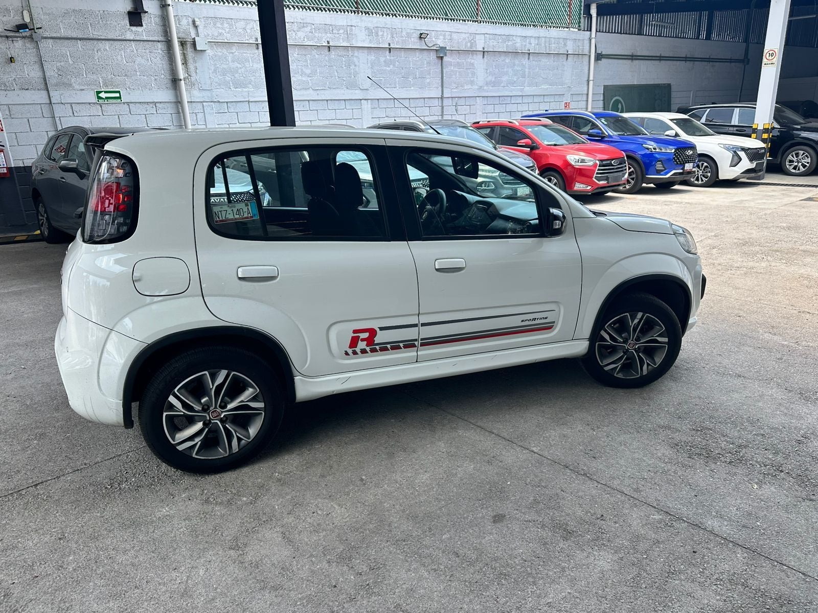 2018 FIAT Uno 1.4 Sporting Mt