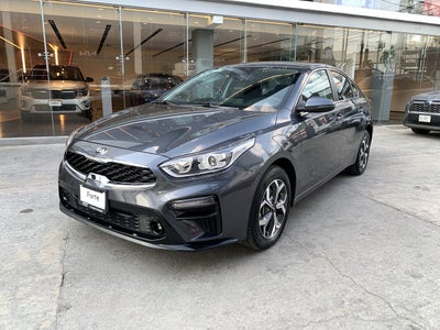 2021 Kia FORTE SEDAN 4p EX L4/2.0 Aut