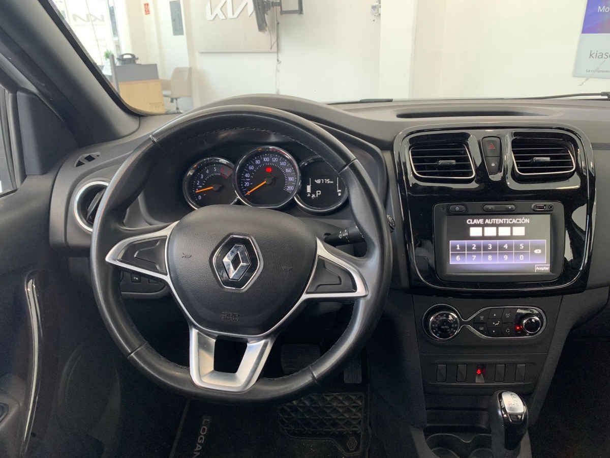2024 Renault Logan 4p Intens L4/1.6 Aut