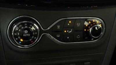 2024 Renault Logan 4p Intens L4/1.6 Aut