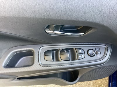 2025 Nissan Versa 1.6 Advance At