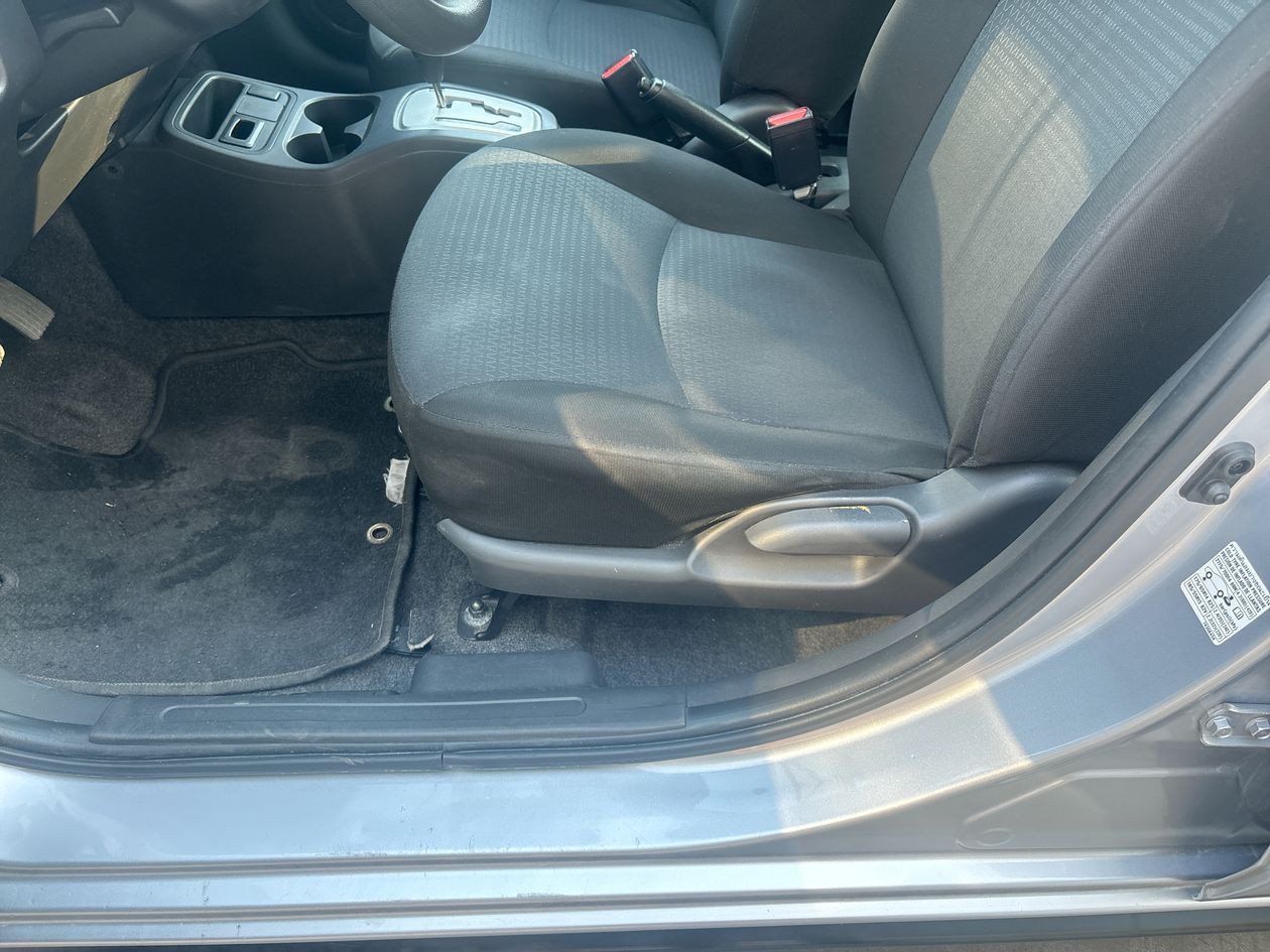 2024 Dodge Attitude ATTITUDE SE T/A