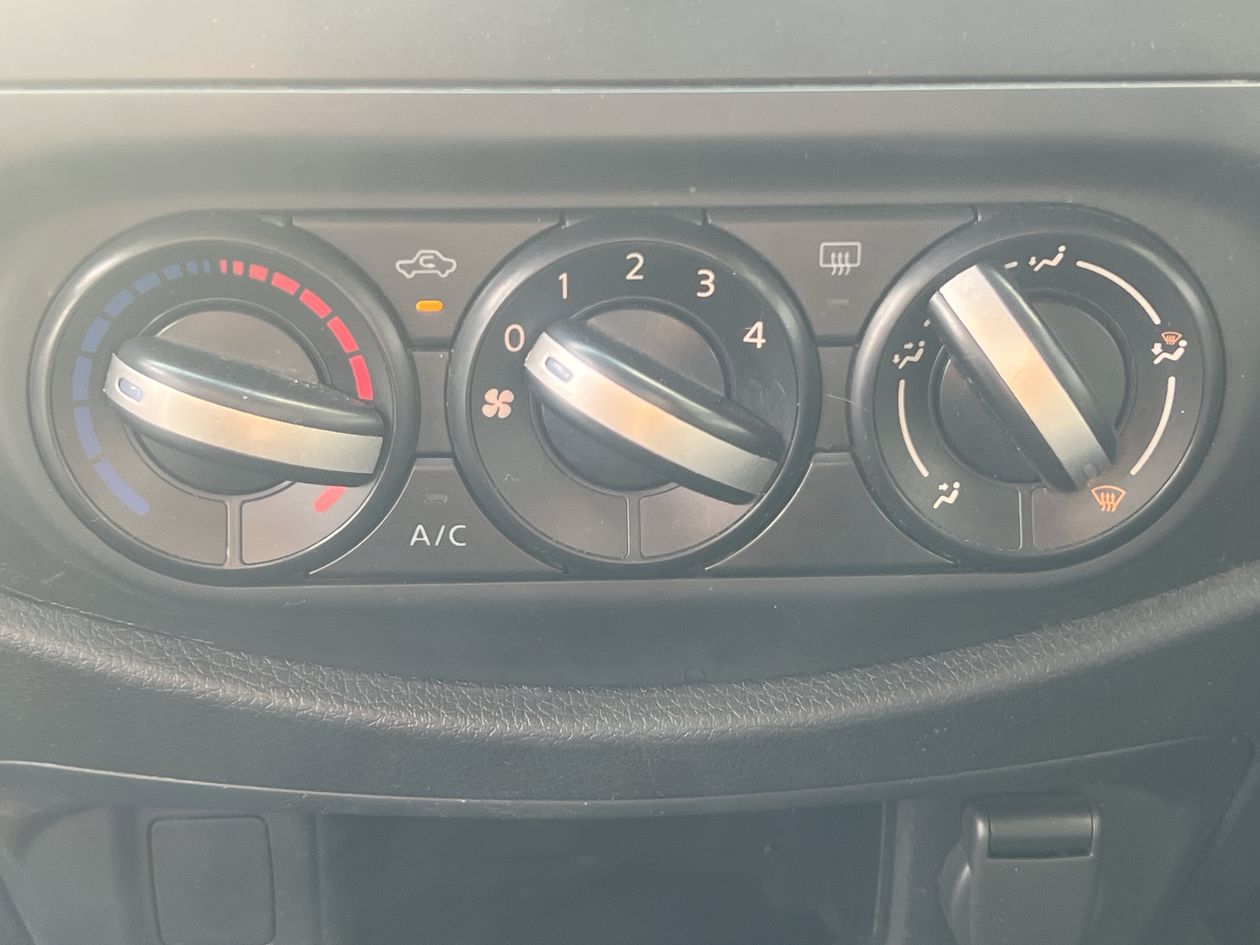 2024 Nissan Frontier 2.5 Se Mt