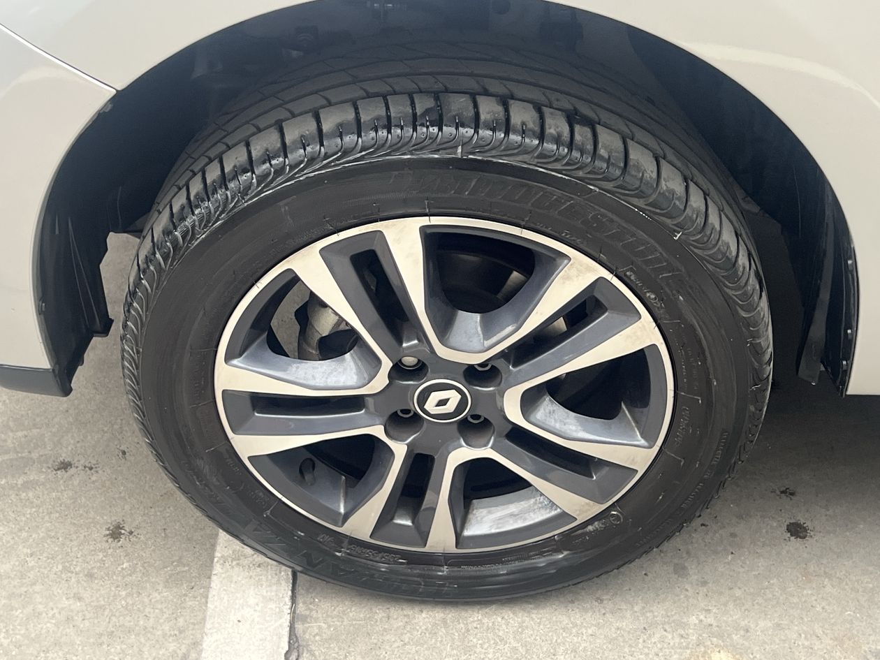 2024 Renault Logan 1.6 Intens Mt