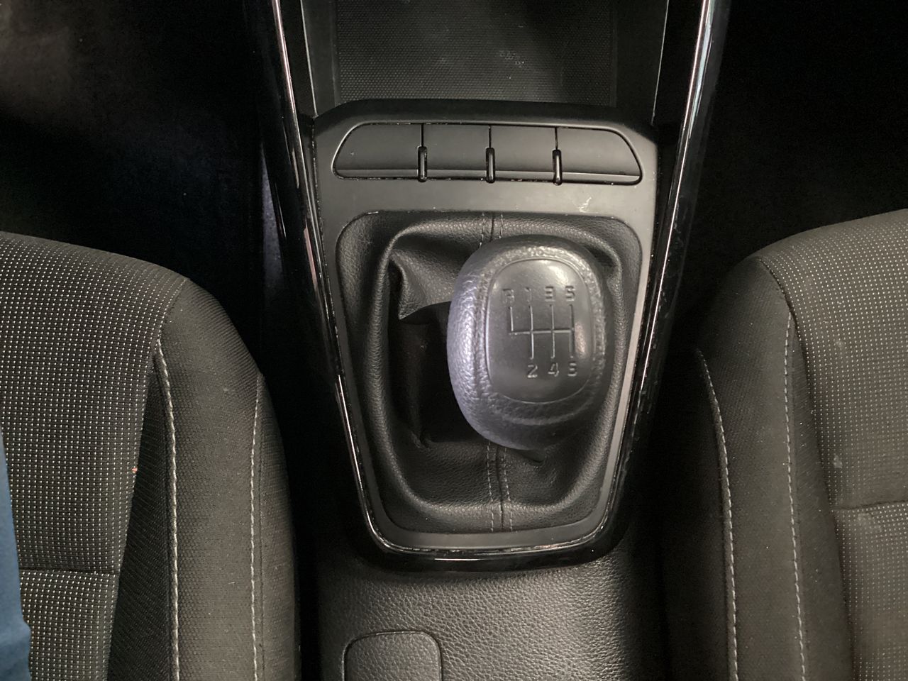 2023 Kia Rio 1.6 Sedan LX At