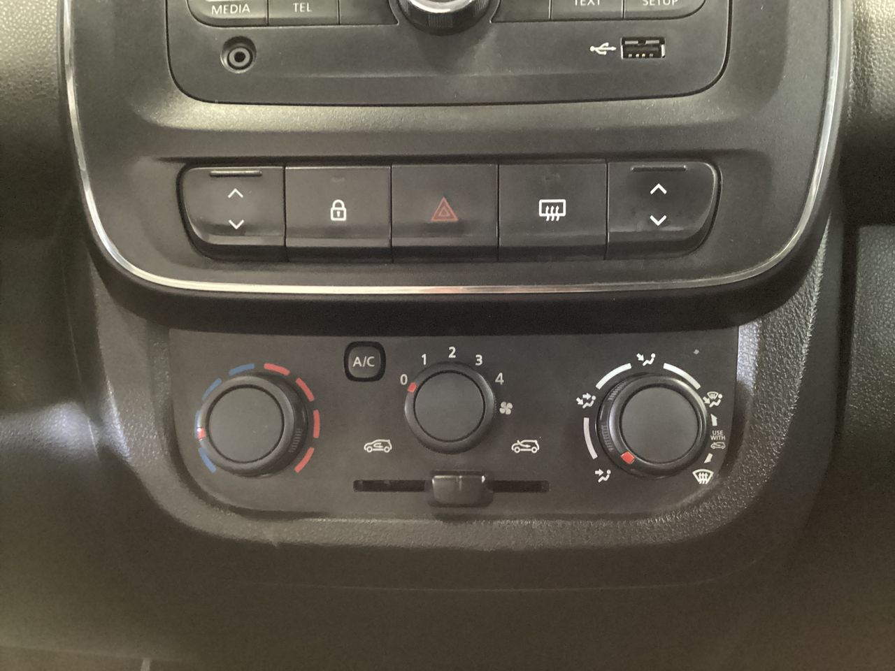 2025 Renault Kwid 1.0 Intens Mt