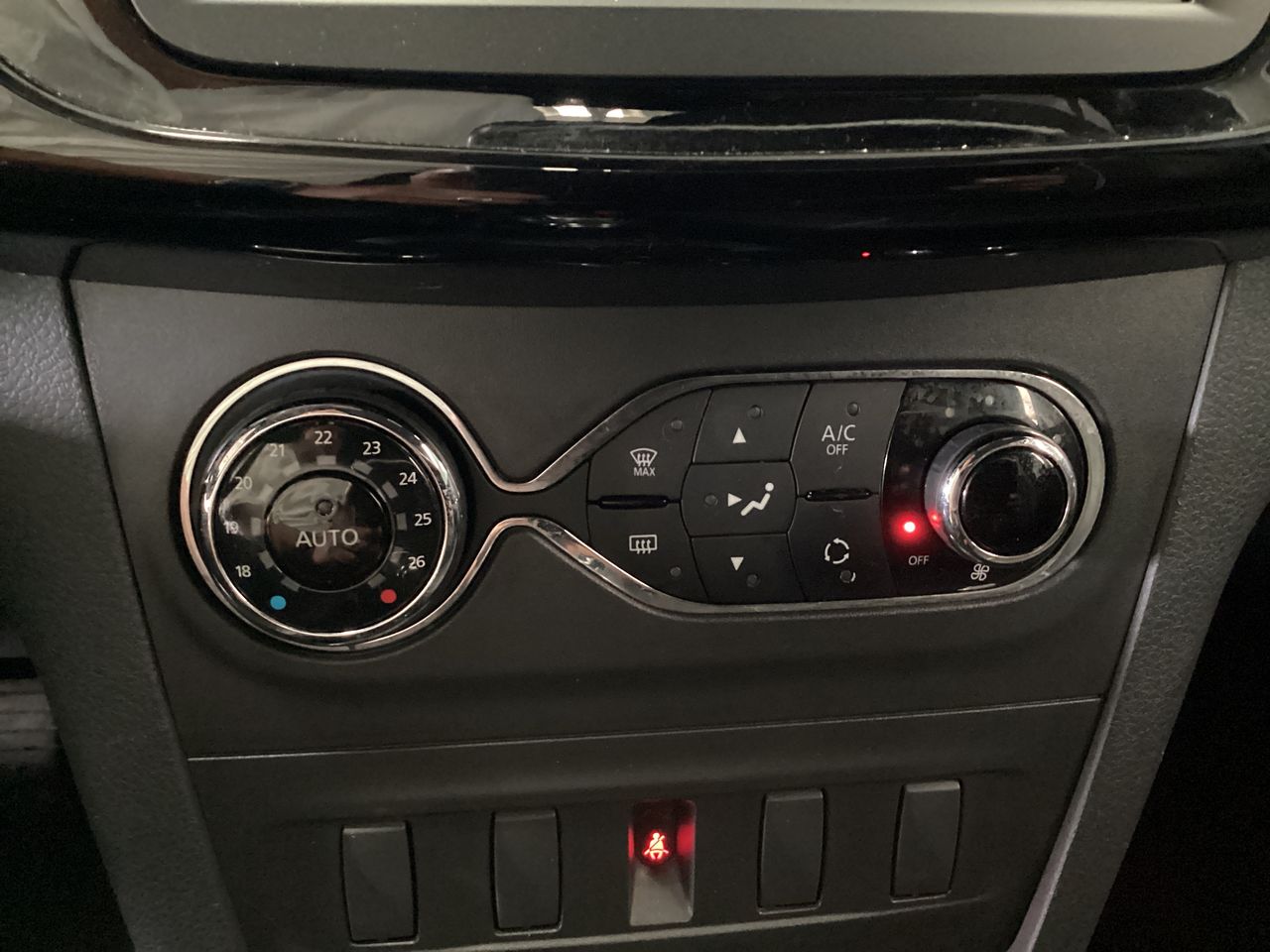 2024 Renault Logan 1.6 Intens At