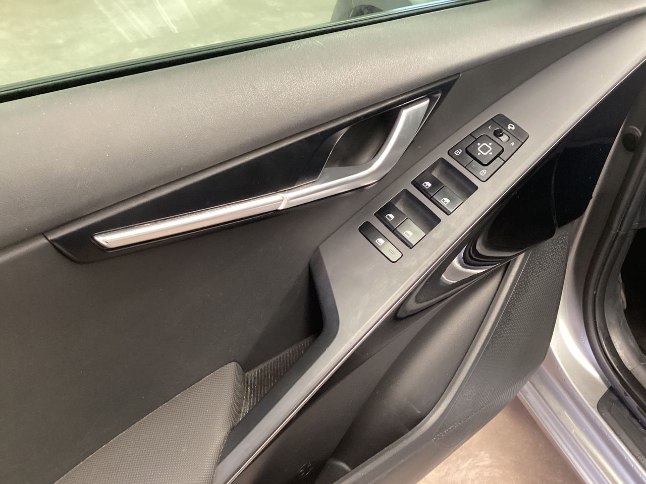2025 Kia Niro 1.6 EX Híbrido At