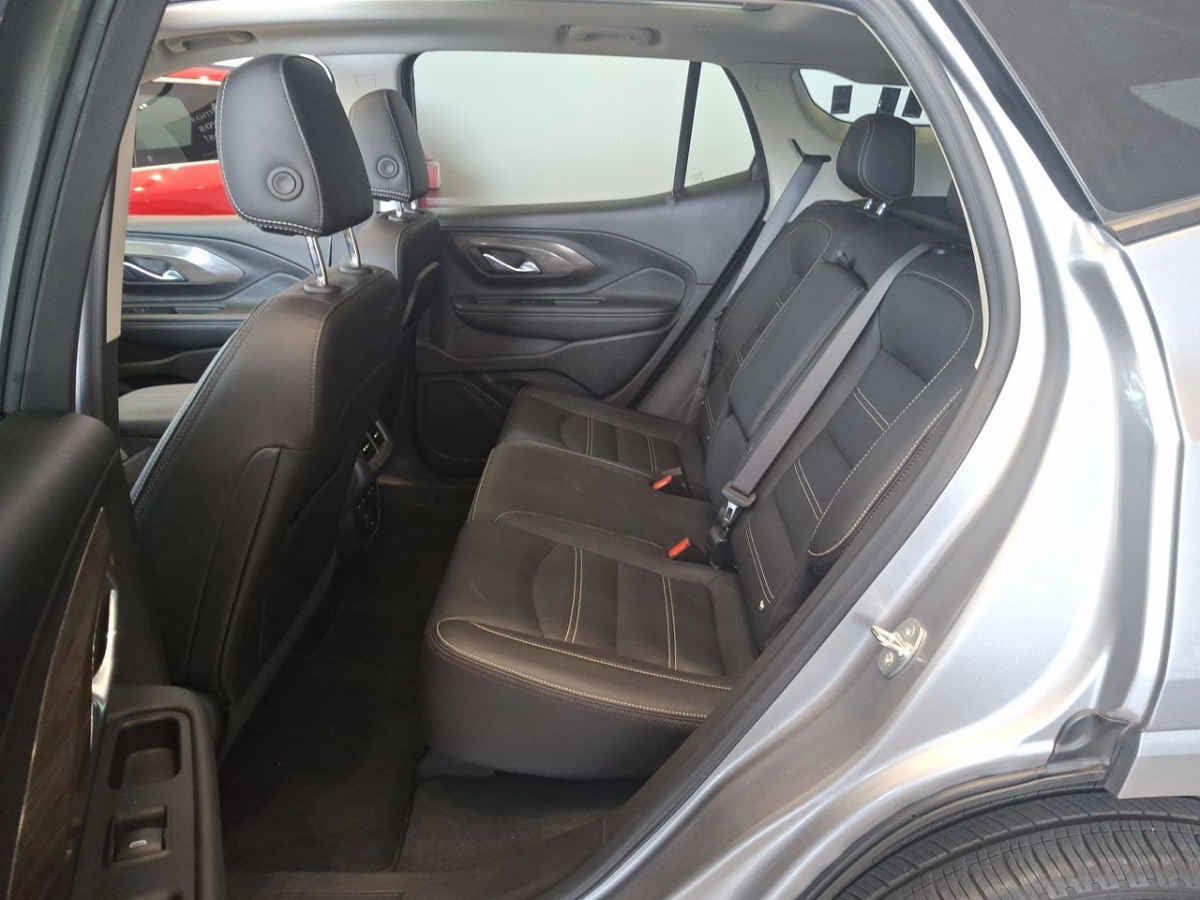 2024 GMC Terrain 5p Denali L4/1.5/T Aut