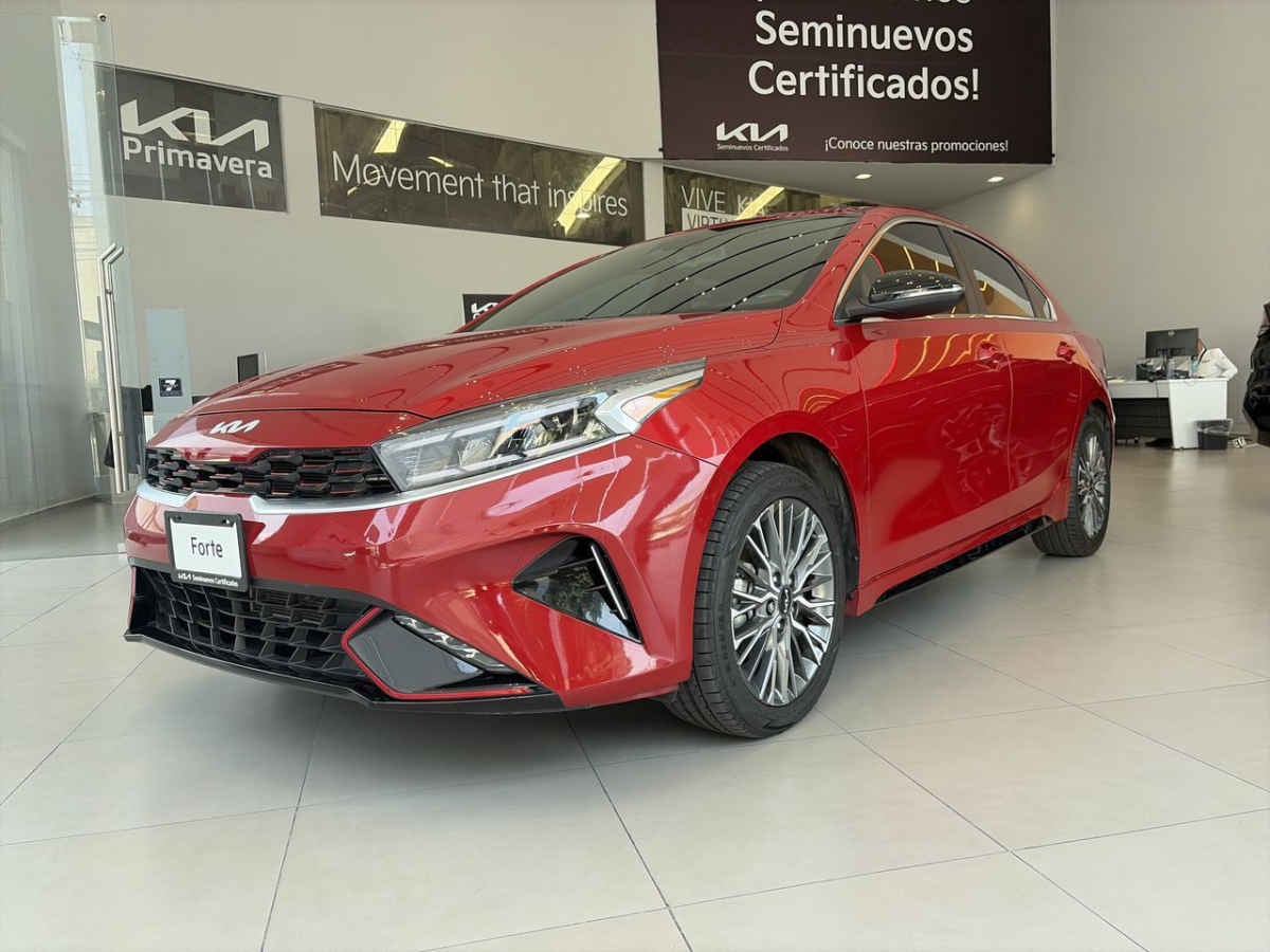 2023 Kia FORTE SEDAN 4p GT Line L4/2.0 Aut