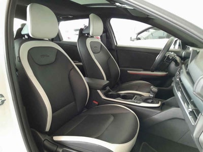 2026 Kia K4 5p GT Line Turbo L4/1.6 Aut