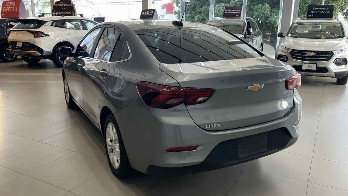 2024 Chevrolet Onix 4p LT L3/1.0/T Aut