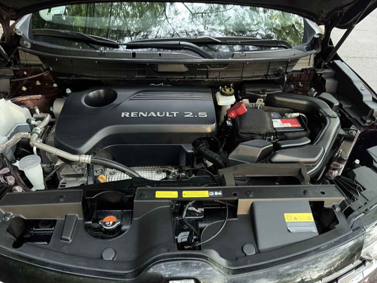 2023 Renault Koleos 5p Intens L4/2.5 Aut