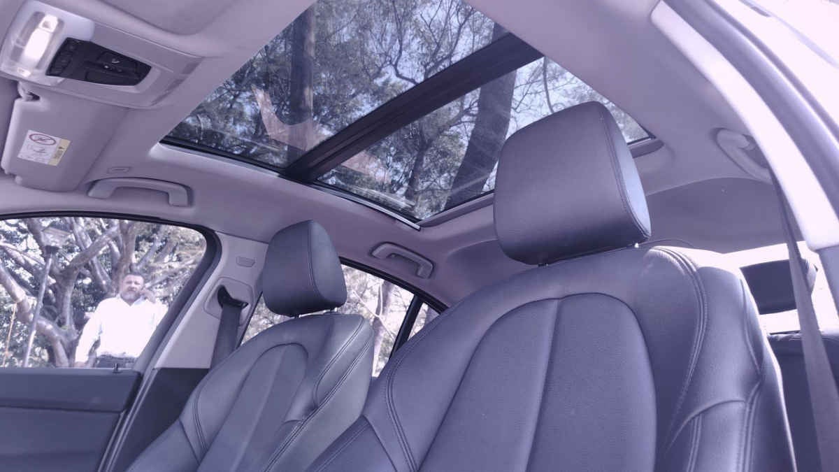 2019 BMW Serie 1 4p Sedan 120i Sport Line L4/1.6/T Aut