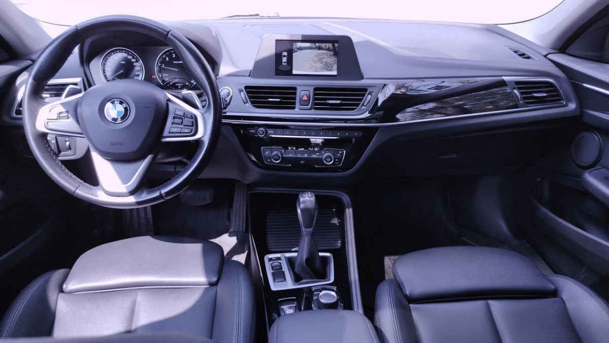 2019 BMW Serie 1 4p Sedan 120i Sport Line L4/1.6/T Aut